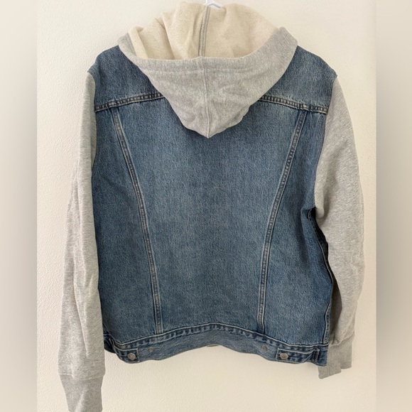 Levi’s Denim/sweatshirt Hoodie - Picture 2 of 3